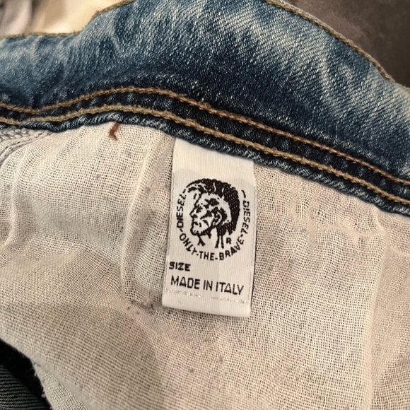 Diesel industry made in Italy man distressed jeans excellent condition - Picture 4 of 7